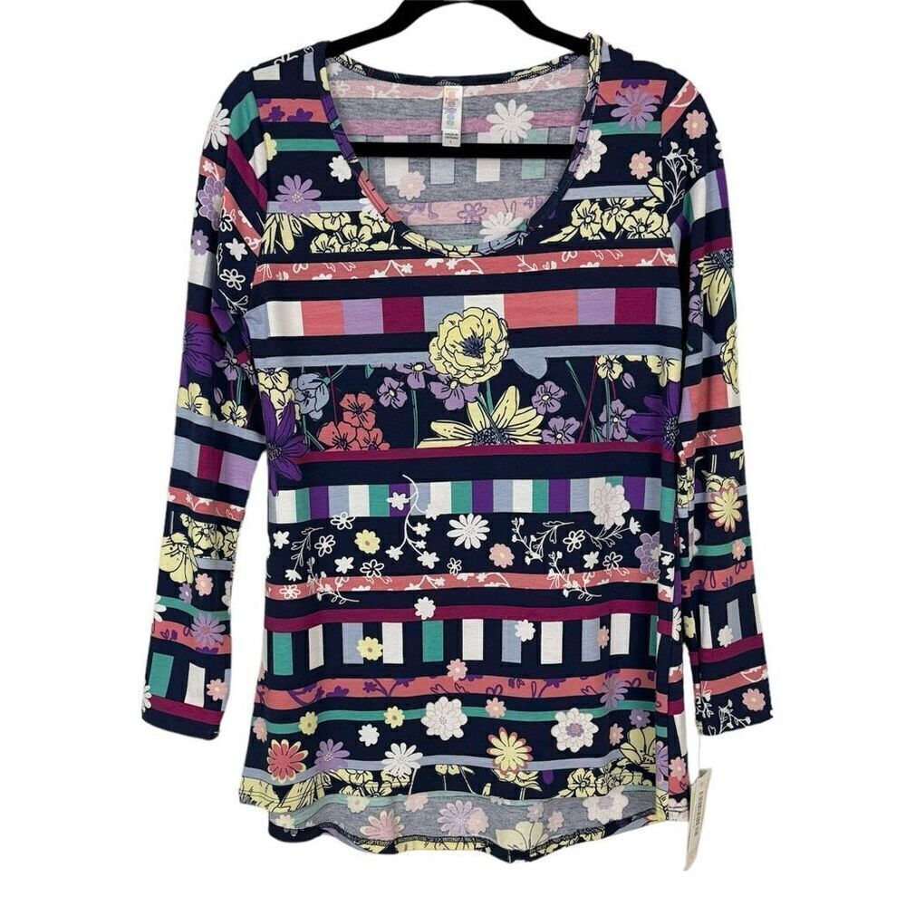 Lularoe Lynnae Top - Size Small
